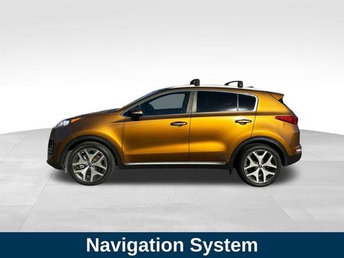 Used 2017 Kia Sportage SX image 2