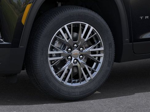 New 2027 Chevrolet Traverse LT w/ Driver Confidence Package AWD/4WD image 9