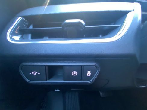 Used 2025 Kia K4 EX FWD image 18