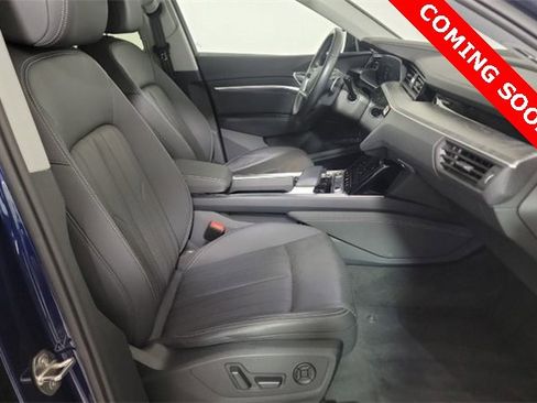 Used 2021 Audi e-tron Premium Plus w/ Premium Plus Package image 10