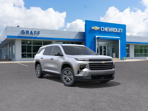 New 2026 Chevrolet Traverse LT w/ Driver Confidence Package image 1