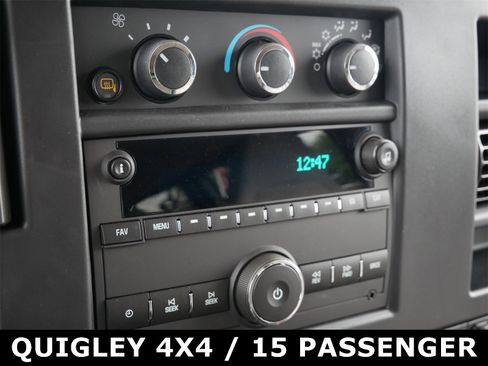 Used 2024 Chevrolet Express 3500 LT w/ LT Preferred Equipment Group image 17