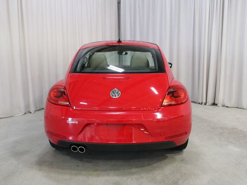 Used 2012 Volkswagen Beetle 2.5 FWD image 22