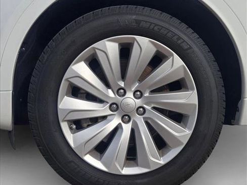 Used 2020 Land Rover Discovery Sport S R-Dynamic image 22