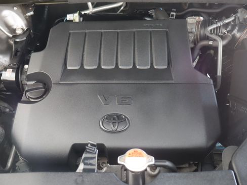 Used 2016 Toyota Highlander Limited image 21