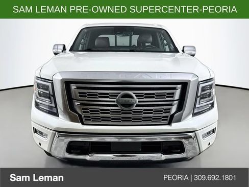 Used 2021 Nissan Titan Platinum Reserve w/ Moonroof Package AWD/4WD image 2
