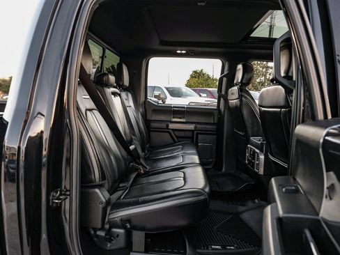 Used 2020 Ford F250 Platinum w/ FX4 Off-Road Package image 40