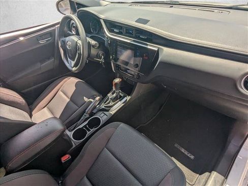 Used 2018 Toyota Corolla LE FWD image 21