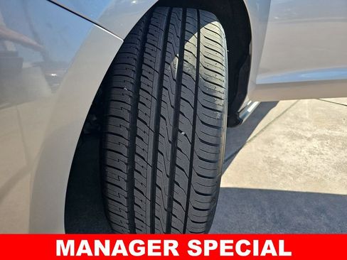 Used 2023 Honda Accord EX image 33