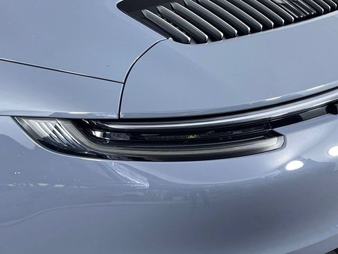 Certified 2023 Porsche 911 Carrera 4S AWD/4WD image 21