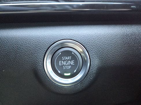 New 2026 GMC Terrain AT4 w/ Technology Package II image 36