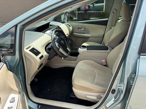 Used 2014 Toyota Prius V Three FWD image 14