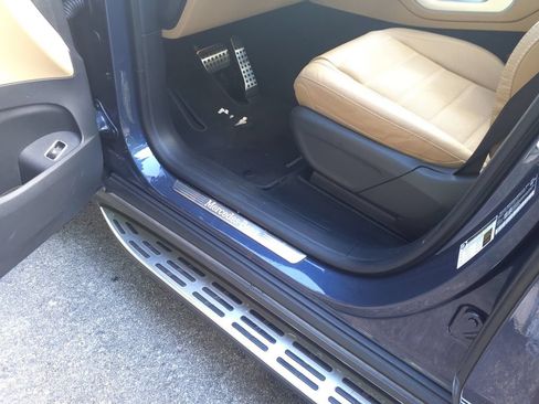 Certified 2024 Mercedes-Benz GLS 450 4MATIC image 16
