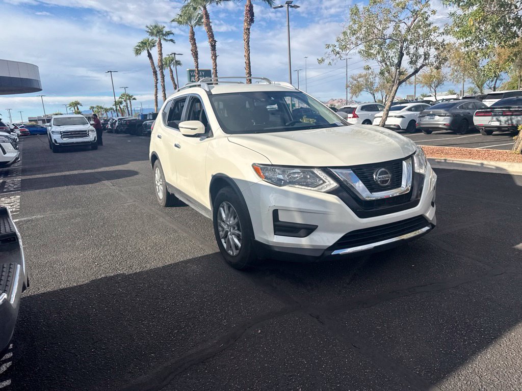 Used 2019 Nissan Rogue SV FWD image 5