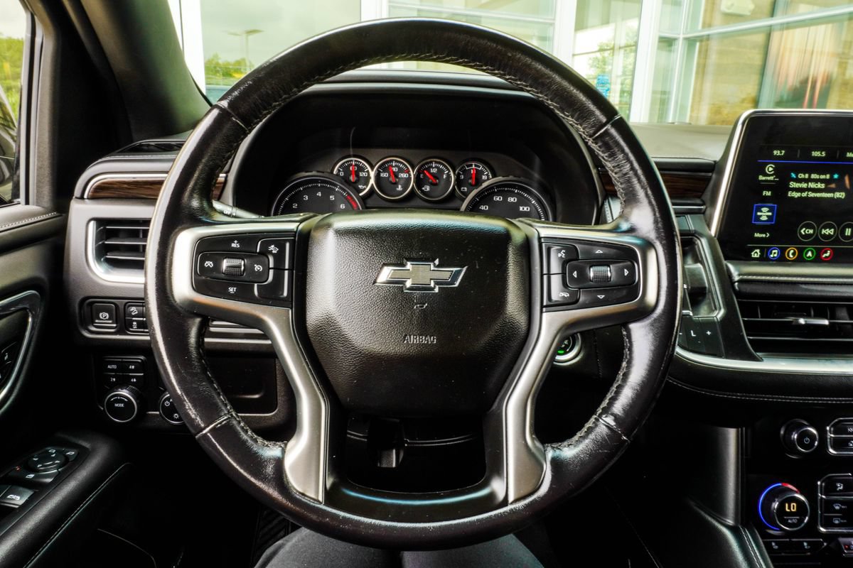 Used 2021 Chevrolet Tahoe Z71 w/ Rear Media and Nav Package AWD/4WD image 15