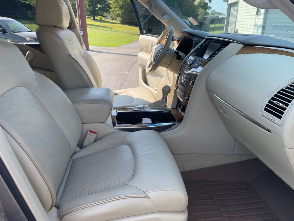 Used 2012 INFINITI QX56 2WD w/ Theater Pkg image 24