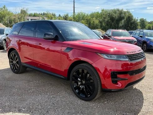 Used 2025 Land Rover Range Rover Sport SE AWD/4WD image 8
