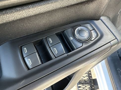 Used 2022 GMC Sierra 2500 Pro w/ Convenience Package image 25