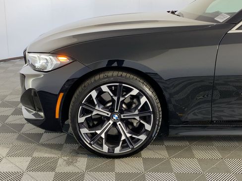 Certified 2025 BMW 330i Sedan image 9