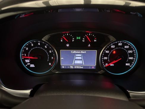 Used 2023 Chevrolet Traverse LT w/ LPO, Cargo Package AWD/4WD image 32