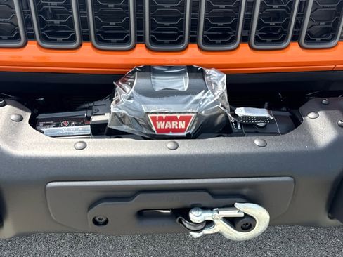 New 2025 Jeep Wrangler Unlimited Rubicon 392 image 9