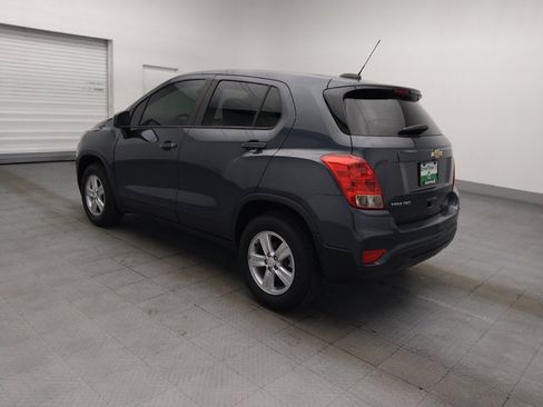 Used 2022 Chevrolet Trax LS AWD/4WD image 3