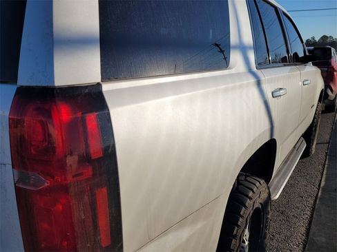 Used 2017 Chevrolet Tahoe LT image 8