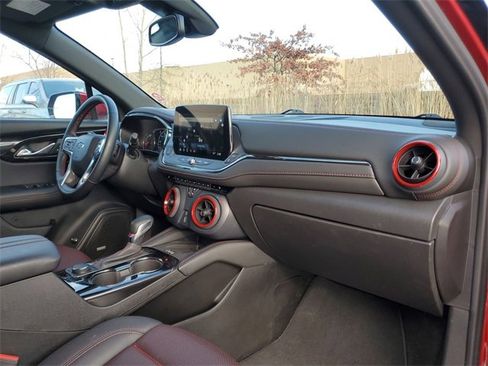 Certified 2025 Chevrolet Blazer RS image 29