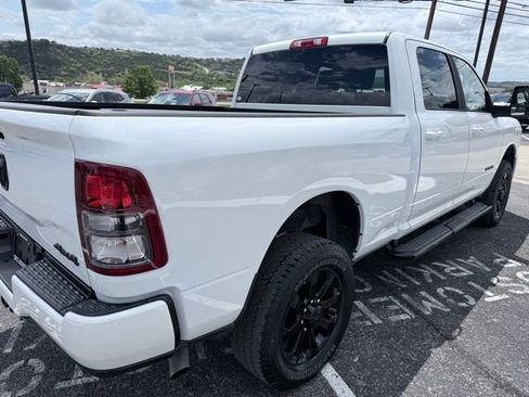 Used 2024 RAM 2500 Big Horn w/ Night Edition AWD/4WD image 15