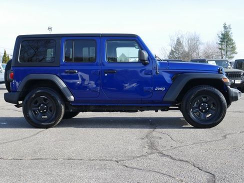 Used 2018 Jeep Wrangler Unlimited Sport image 7