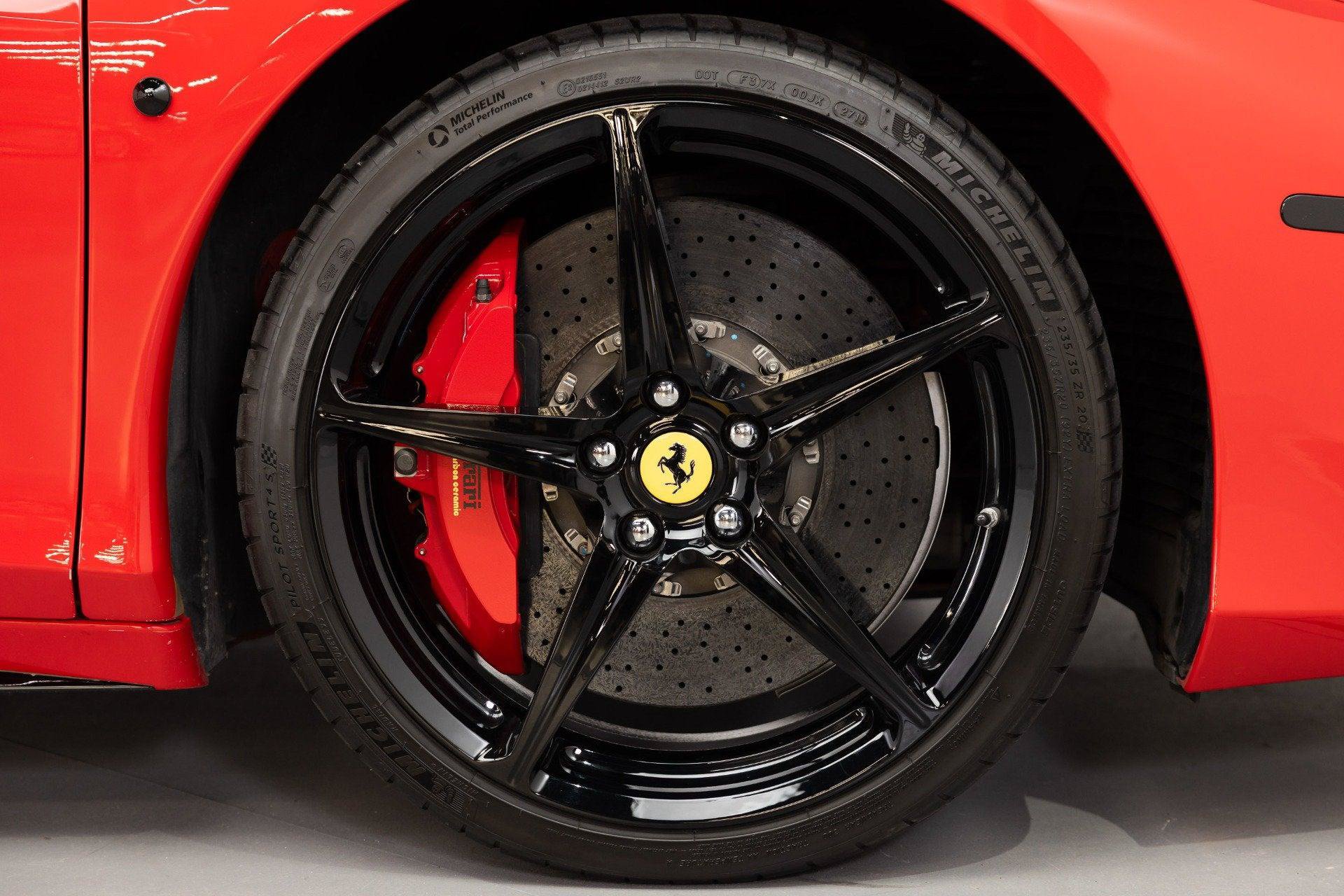 Certified 2014 Ferrari 458 Spider RWD image 23