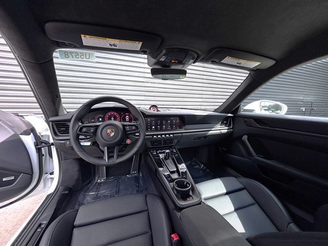 Certified 2025 Porsche 911 Carrera GTS RWD image 13
