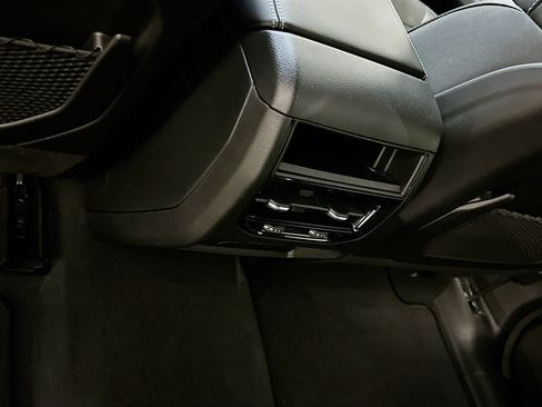 Used 2023 Jeep Grand Cherokee Altitude image 27