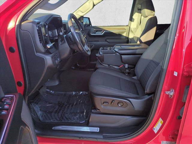 Used 2022 Chevrolet Silverado 1500 LT AWD/4WD image 16