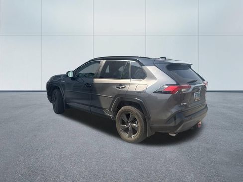 Used 2021 Toyota RAV4 XSE AWD/4WD image 8