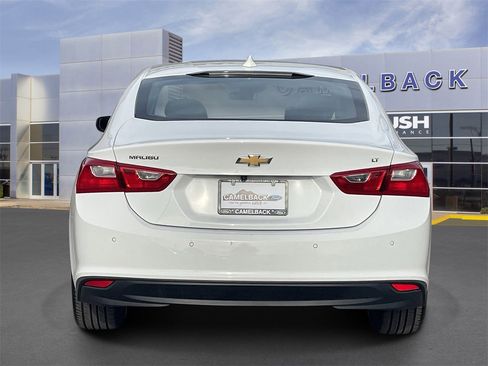 Used 2024 Chevrolet Malibu LT image 4