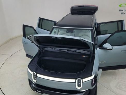 Used 2024 Rivian R1S Adventure AWD/4WD image 88