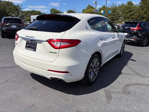 Used 2020 Maserati Levante S AWD/4WD image 7