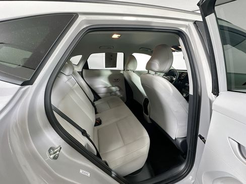 Used 2024 Hyundai Kona SEL FWD image 29