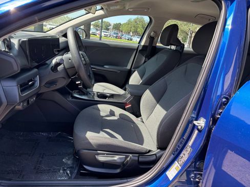 Used 2025 Kia K4 FWD image 22