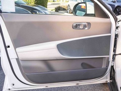 Certified 2024 Hyundai Ioniq 6 Limited RWD image 23