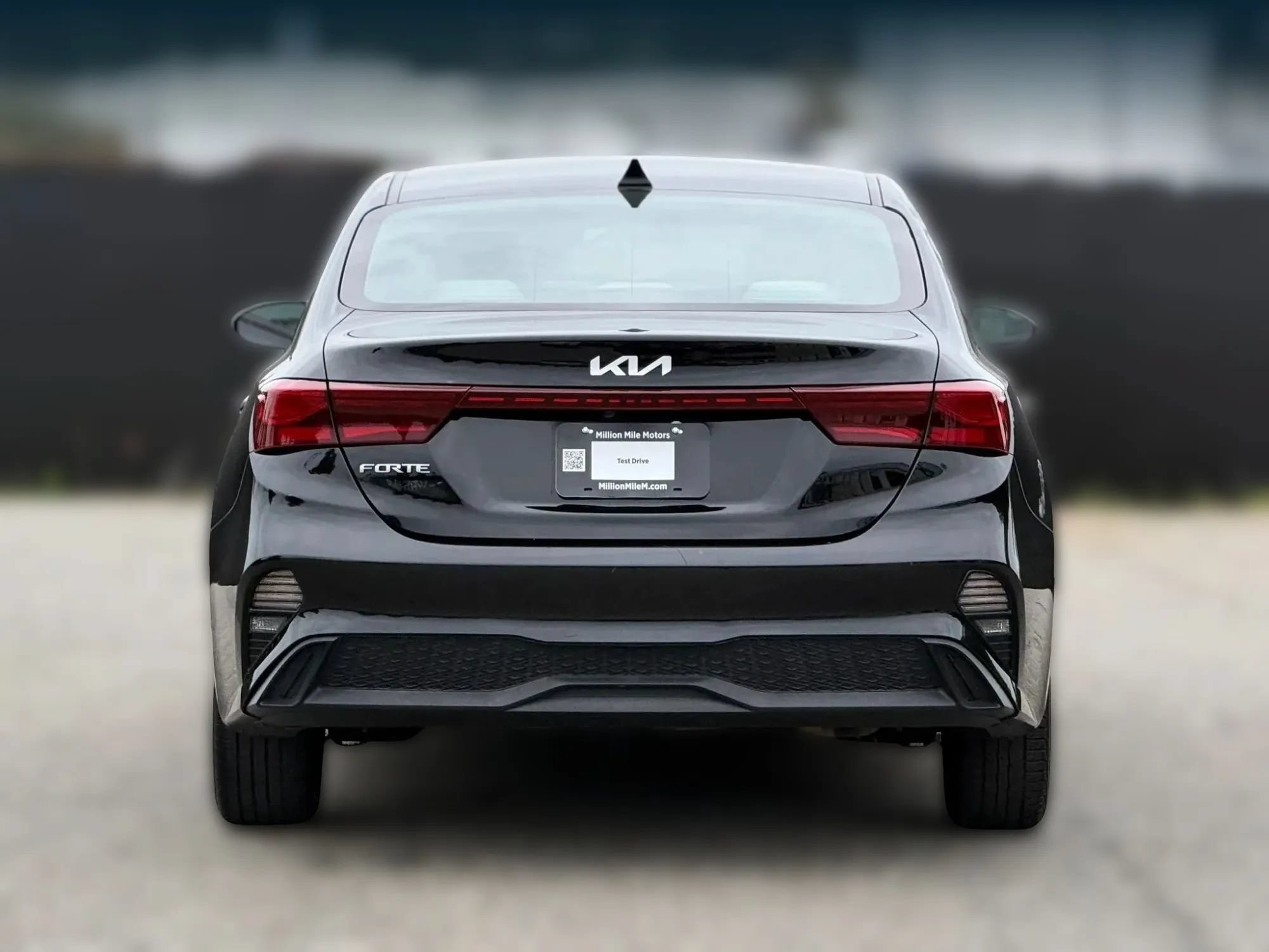 Used 2022 Kia Forte LXS w/ LXS Technology Package FWD image 4