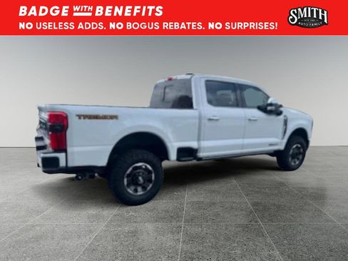 Used 2024 Ford F250 Platinum w/ Tremor Off-Road Package AWD/4WD image 3