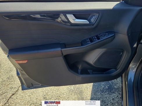 Certified 2025 Ford Escape ST-Line AWD/4WD image 15