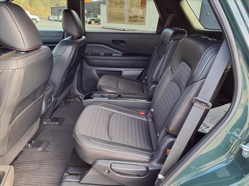Certified 2023 Nissan Pathfinder Rock Creek image 13