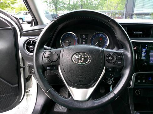 Used 2019 Toyota Corolla SE image 13