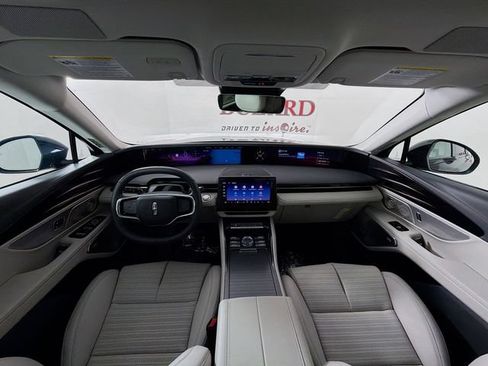 New 2026 Lincoln Nautilus Reserve AWD/4WD image 28