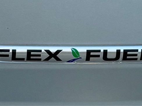 Used 2013 Ford Explorer XLT FWD image 9