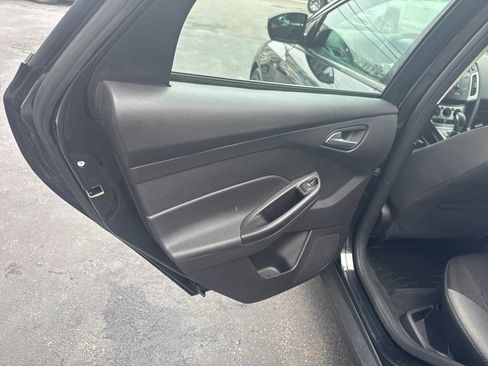 Used 2014 Ford Focus SE image 17