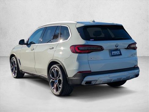 Certified 2023 BMW X5 sDrive40i w/ Parking Assistance Package image 8